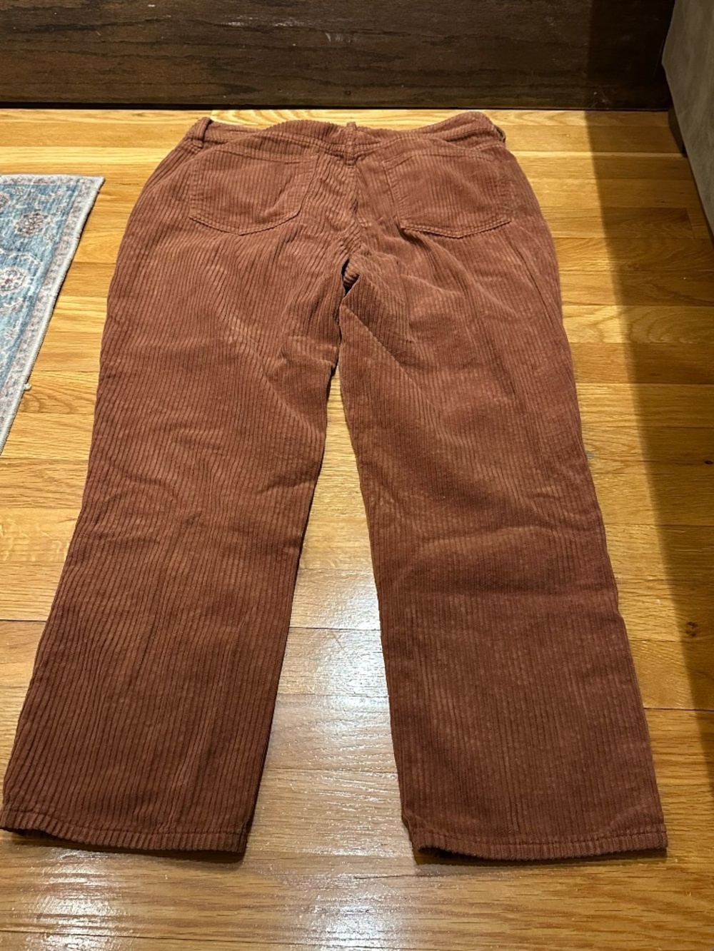 PacSun Women's Straight-Leg Corduroy Pants in Rust